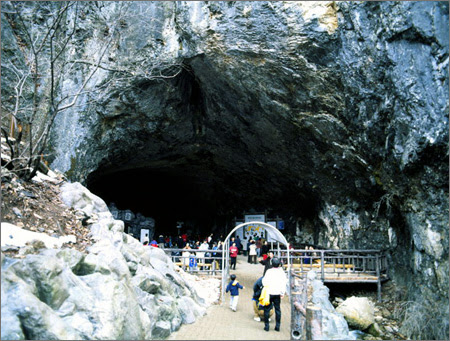 삼척 환선굴 모노레일 예약부터 입장료, 관람시간, 주변 가볼만한 곳까지