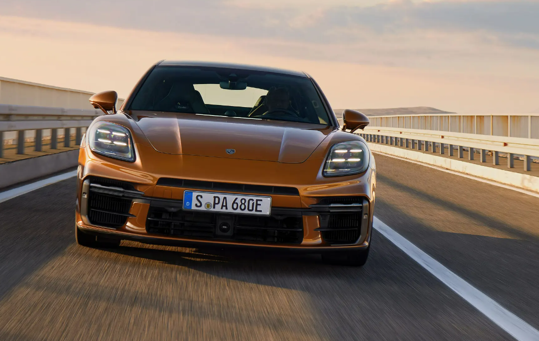 포르쉐 파나메라