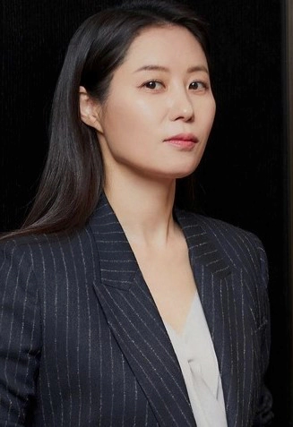 퀸메이커 오경숙(문소리)