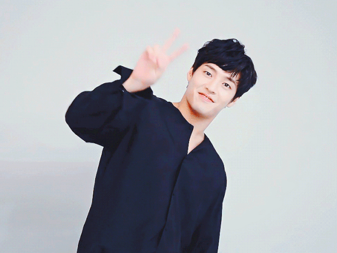 강하늘 움짤1