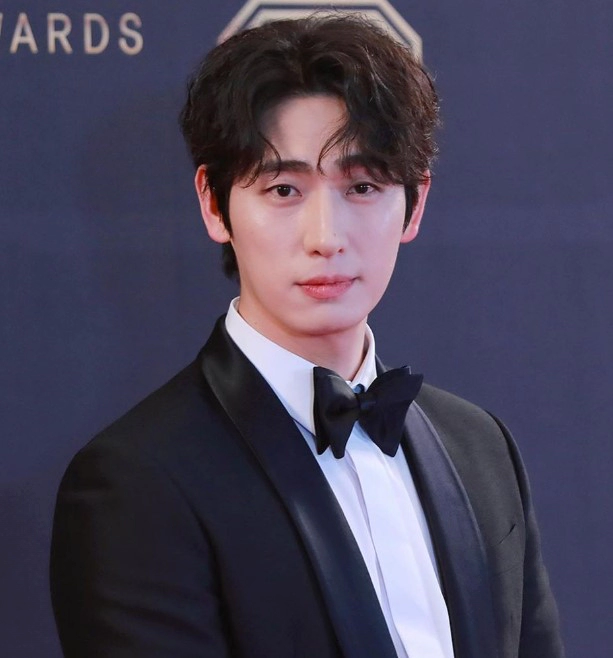 윤박 프로필 나이 키 본명 여자친구 인스타 및 윤박 결혼 소식