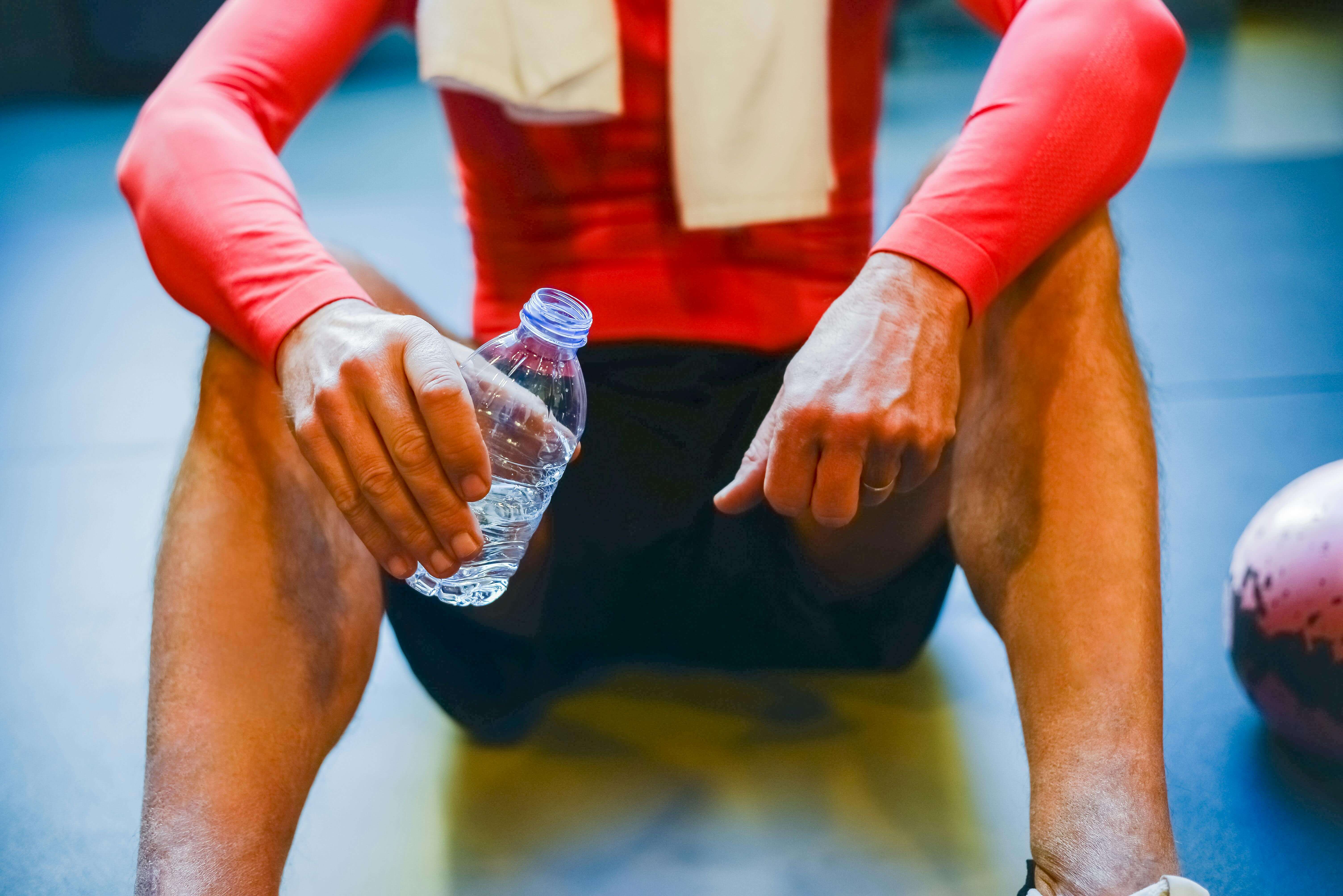 봄철 수분 섭취 중요성, 환절기 건강을 지키는 가장 쉬운 습관