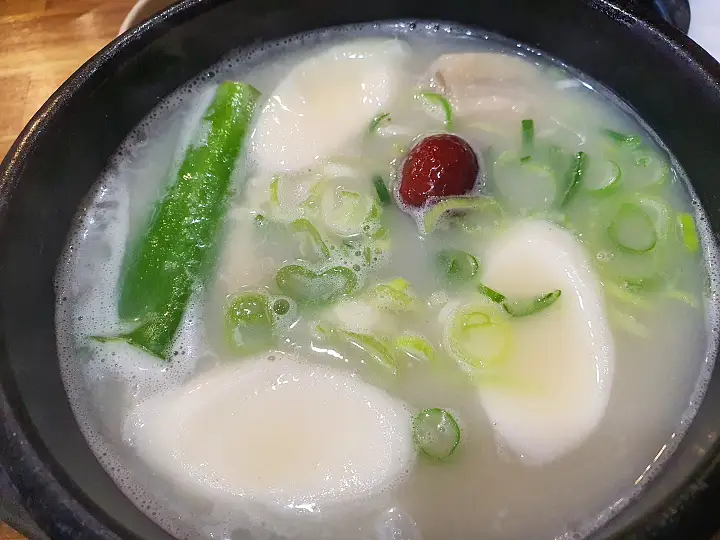 부천 식당 모둠 수육 전골 20년 전통 설렁탕 맛집 추천