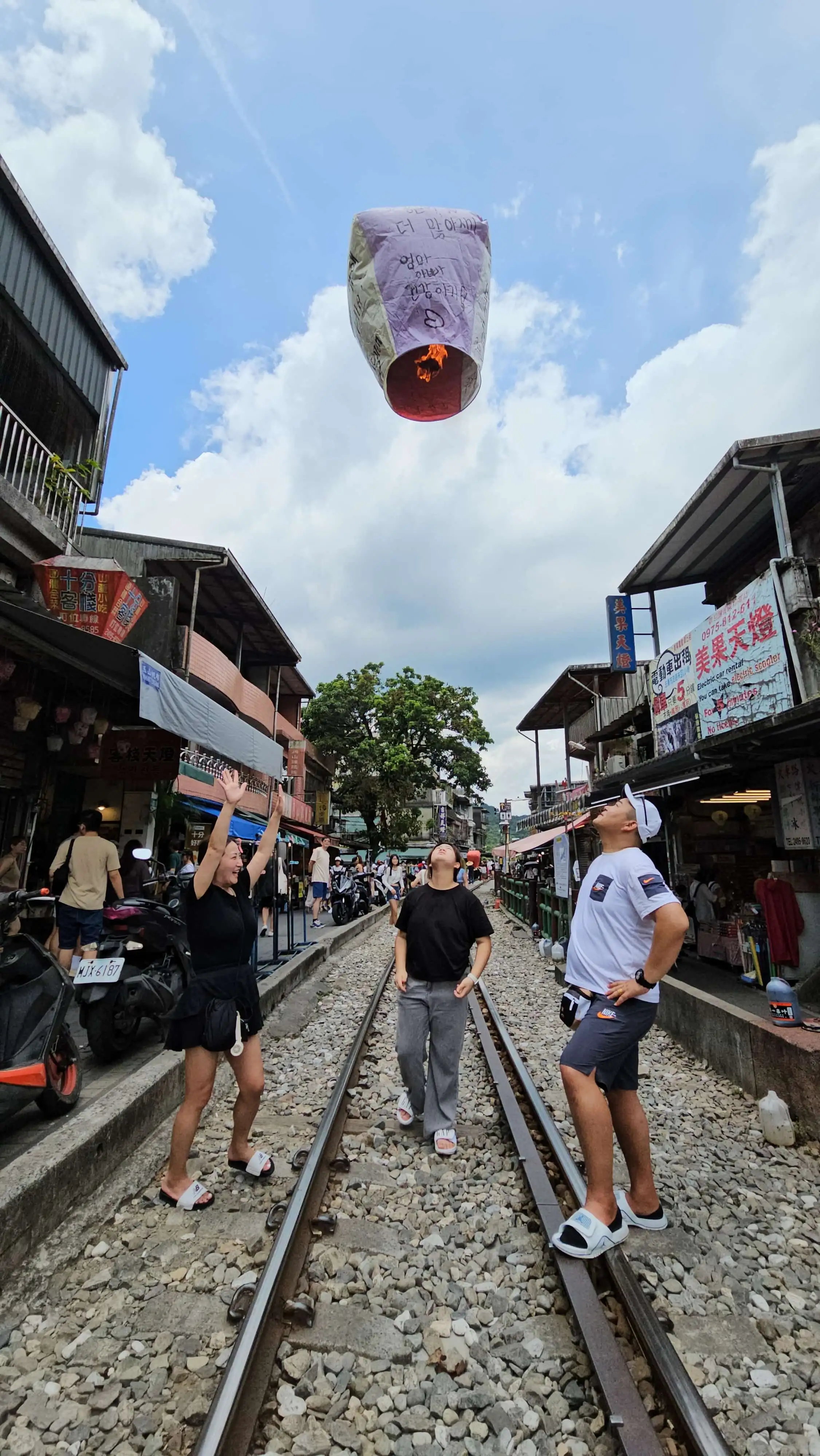 타이베이 근교 택시투어 추천 | 예류·스펀·허우통·진과스·지우펀 하루 루트 정리