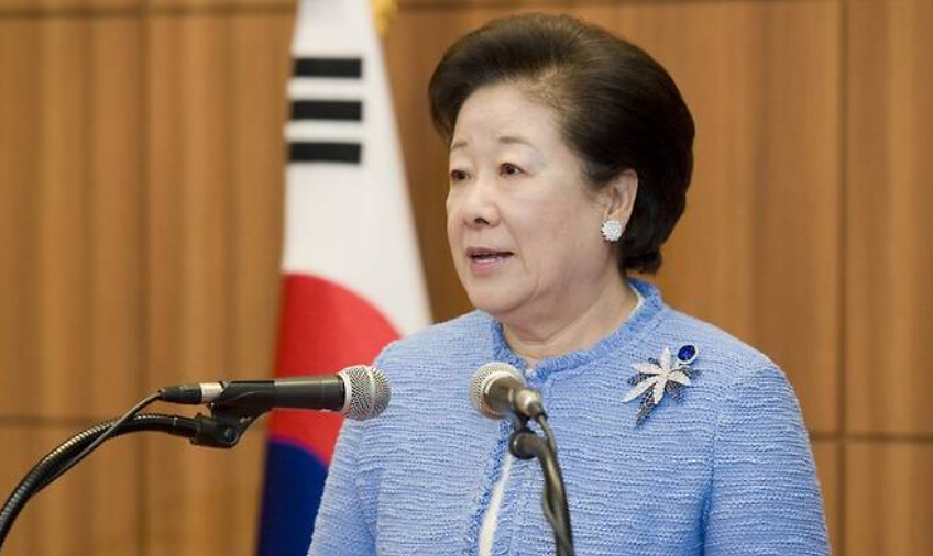 한학자