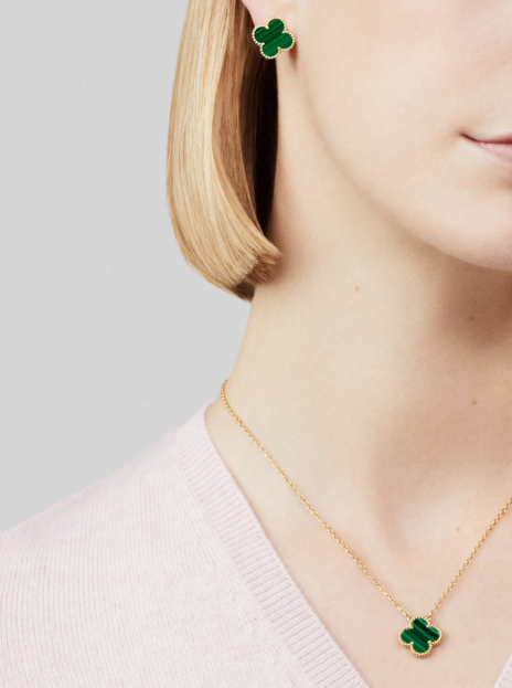 반클리프 알함브라 빈티지 착용 이미지