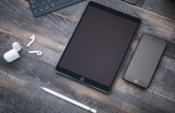 스마트폰-태블릿-전자기기