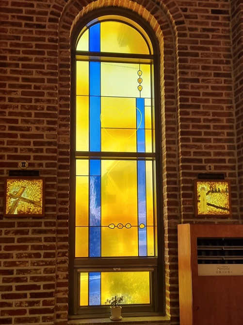 목포 연동성당 스테인드글라스, 십자가의 길 사진입니다.