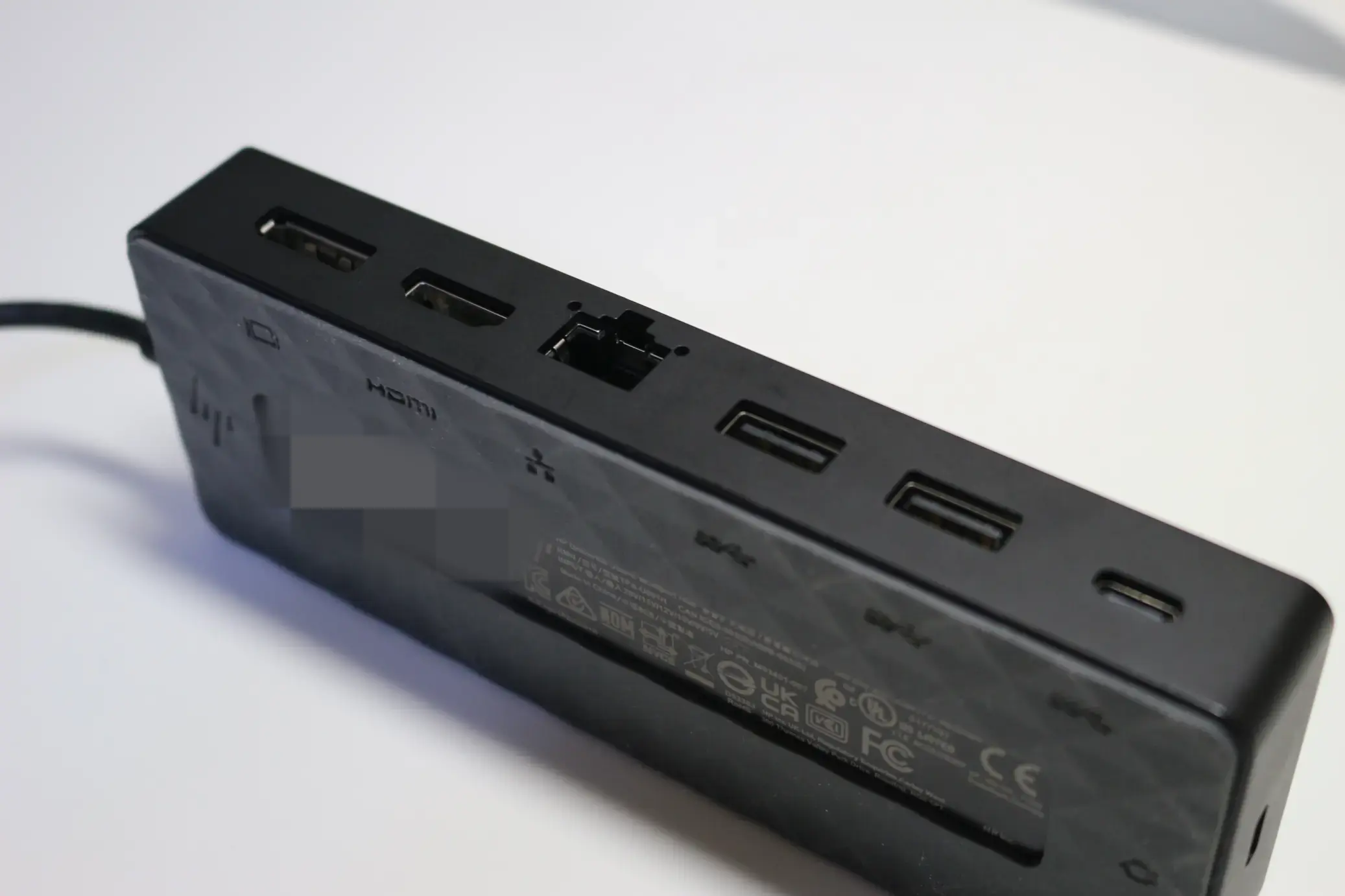 HP 유니버셜 USB-C 멀티포트 허브 포트 구성