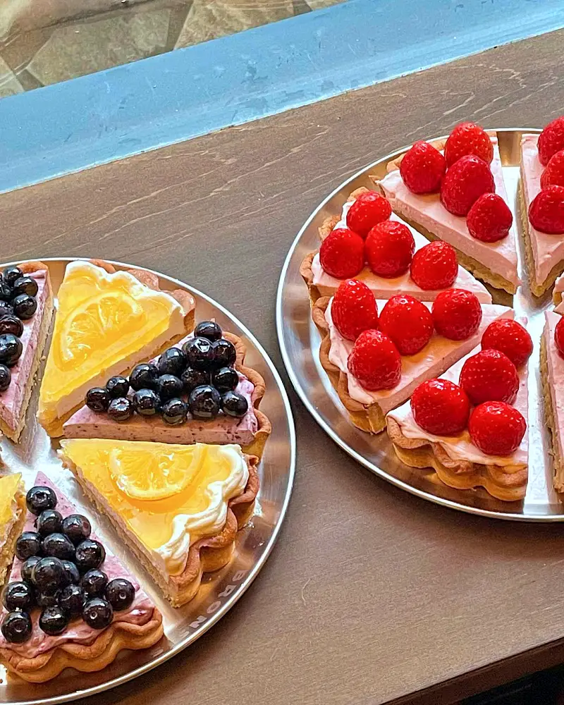 연남동 1세대 디저트 베이커리 카페 첨가제 없는 생과일 타르트 홍대입구 맛집 추천 생방송투데이 리얼맛집 오늘방송 빵플레이스