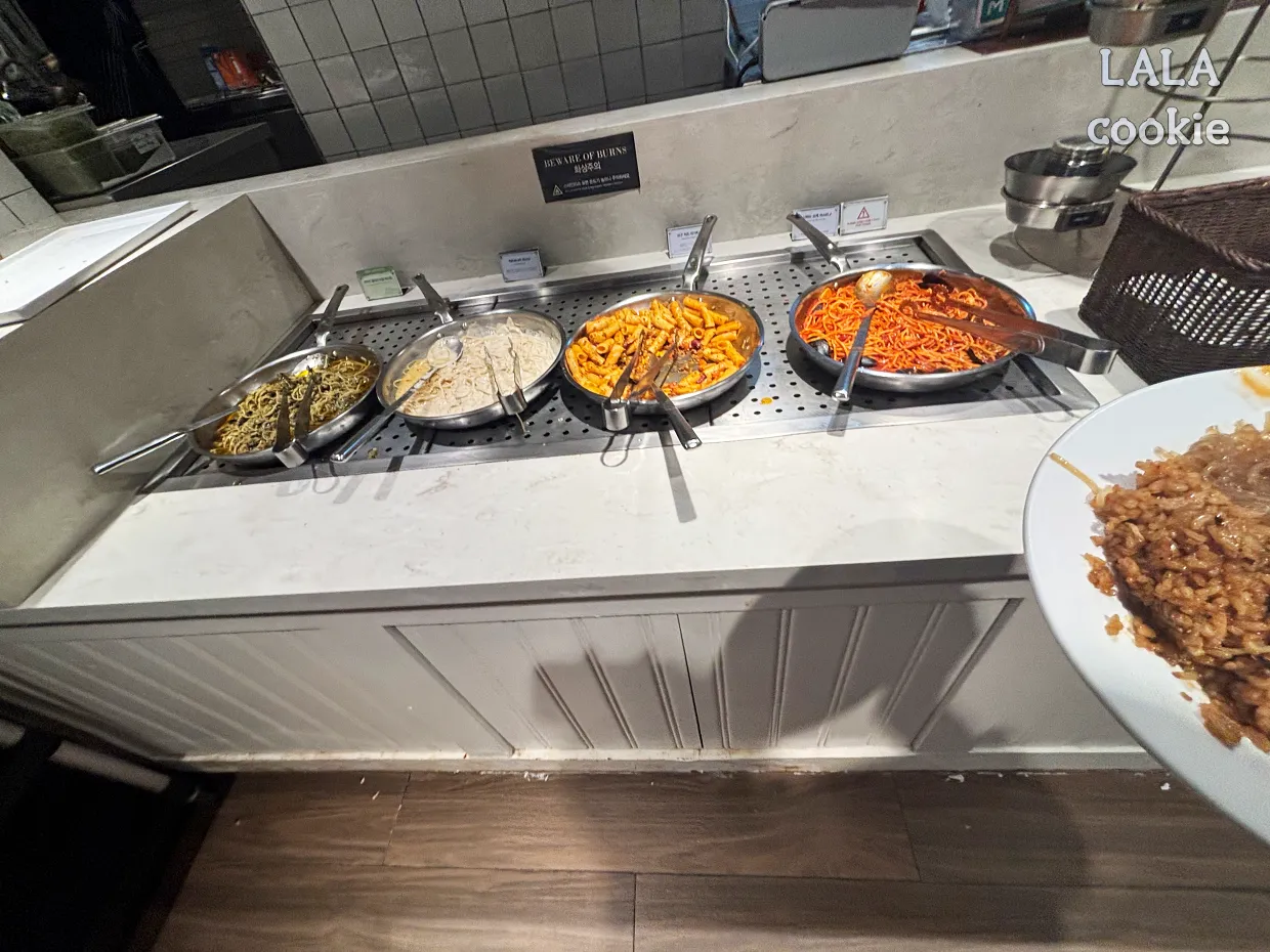 홍대-맛집-애슐리-퀸즈-파스타-종류