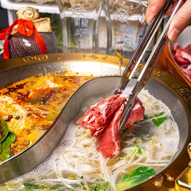 경주 맛집 황리단길 현지인 추천 경주여행 화린훠궈 황리단길점 여미온 경주황소곱창 황리단길본점 교동집밥 경주황리단길점 큰기와 황리단길 본점 소향몽 황리단길본점 소나무 황리단길본점 외가 황리단길본점 동양백반 경주황리단길 본점 개정 황리단길점