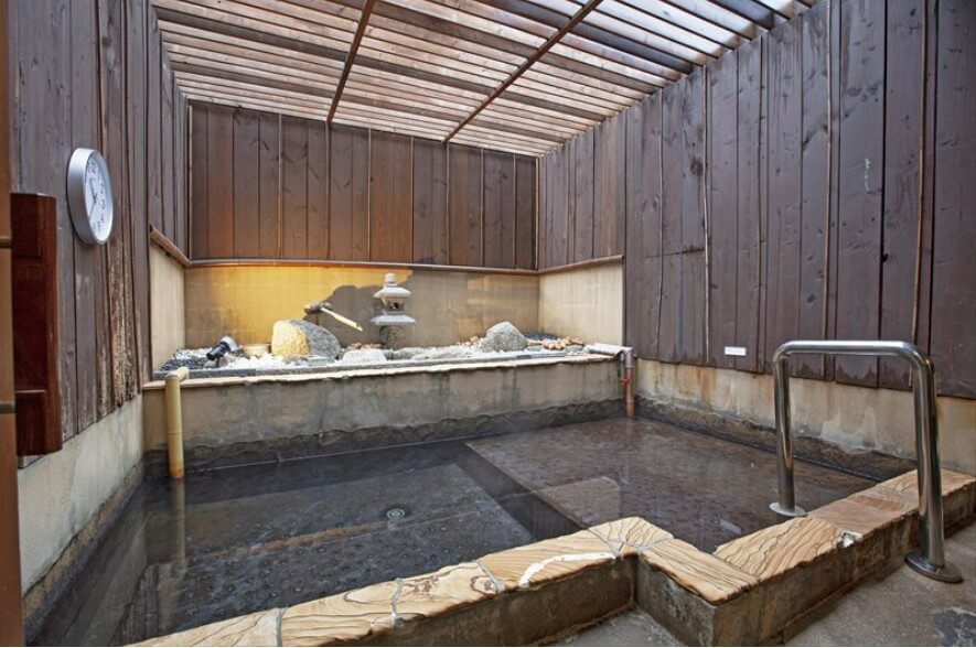 나미하노유-온천