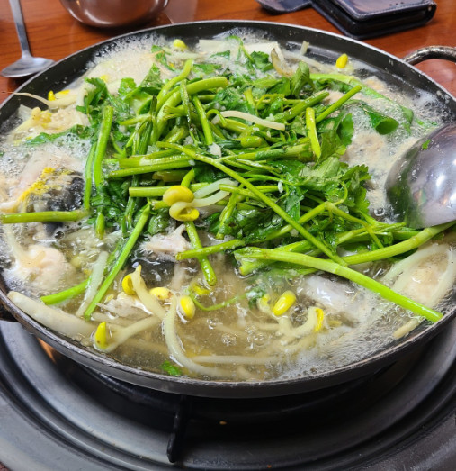 핸썸즈 경동시장 아귀찜 맛집