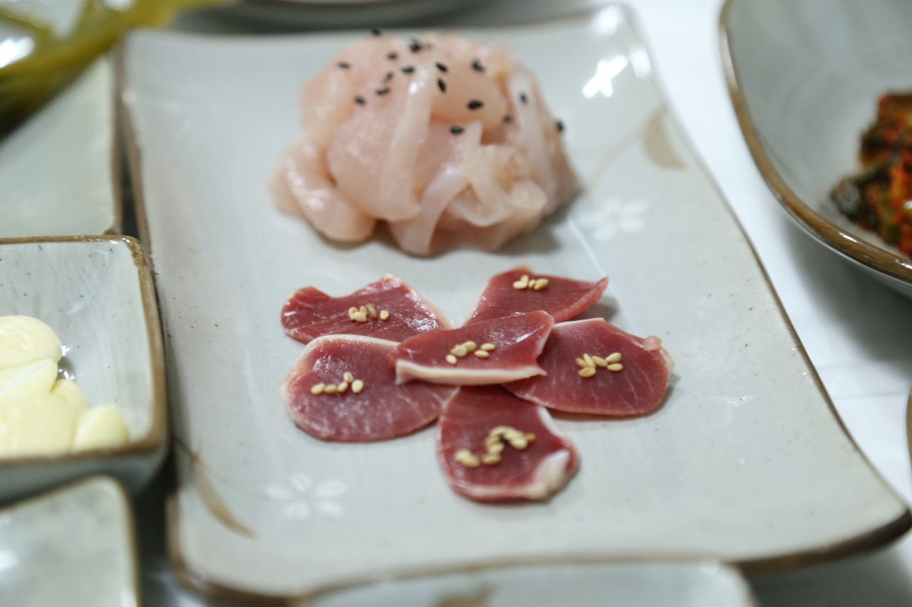 해물밭에노는닭 해남 사시미