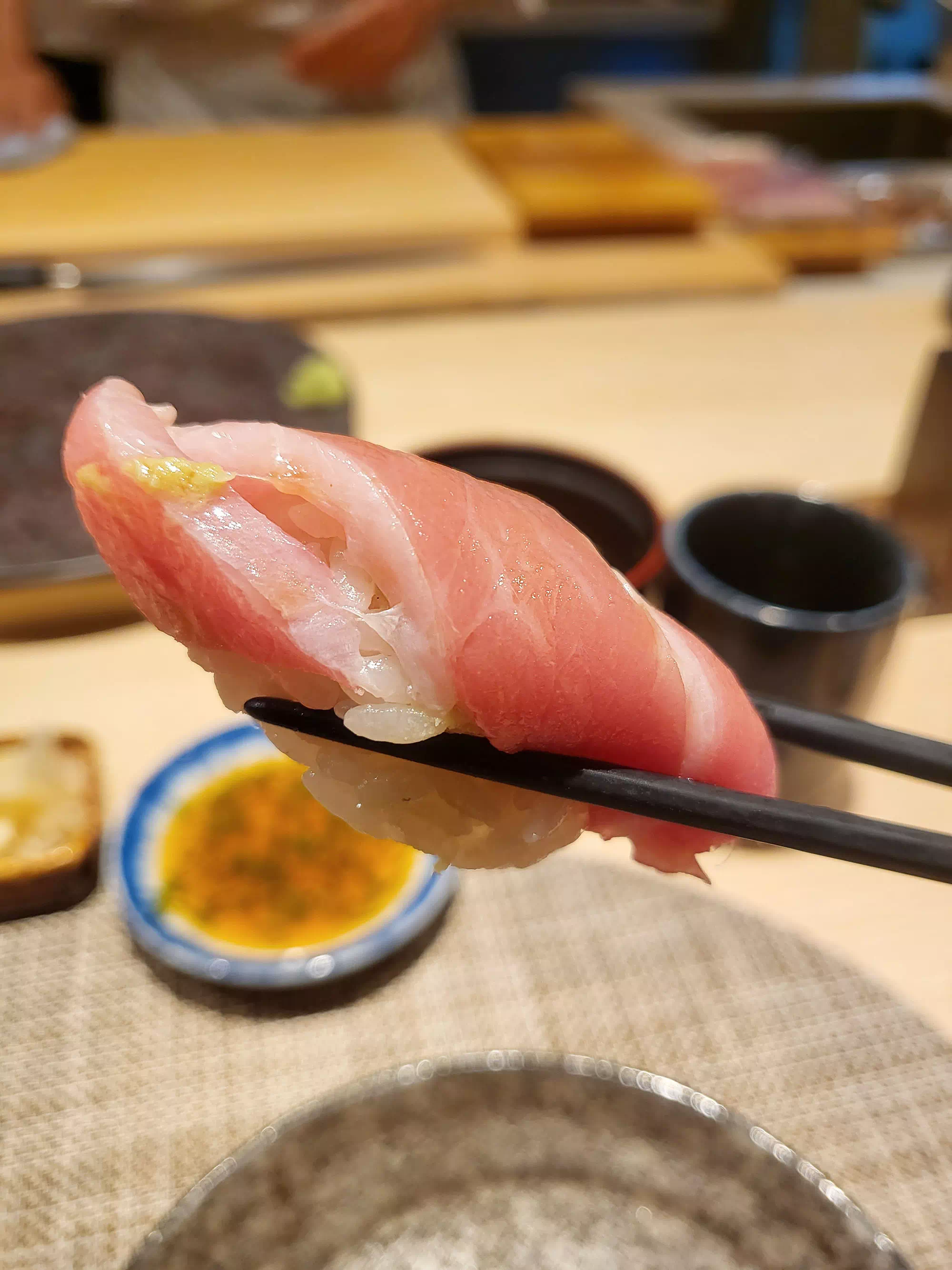 참치 뱃살 초밥 확대 2