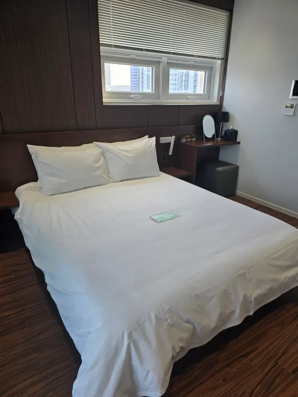 르컬렉티브 속초해변-침대