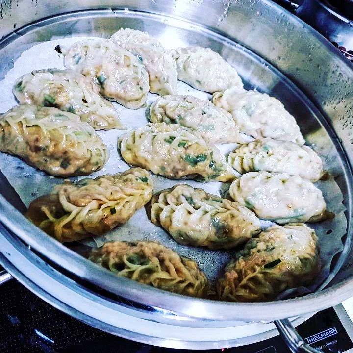 생활의달인 만두소 만두피 직접 반죽 김치만두 고기만두 왕만두 만두 양대산맥 부산 80대 노부부 요리철학 노포 만두집 은둔식달 오늘 방송 맛집 정보