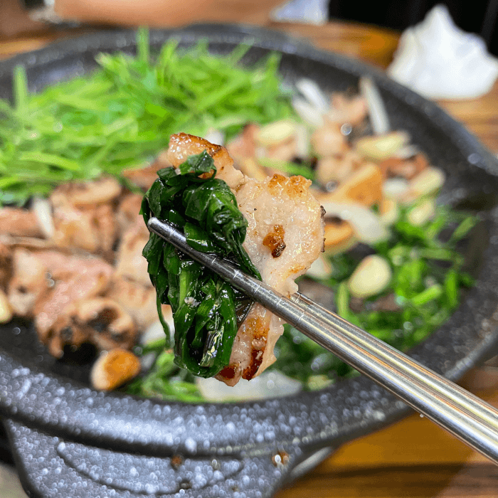 부추와-곁들인-막창