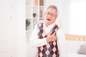 왼쪽 가슴 콕콕 찌르는 증상