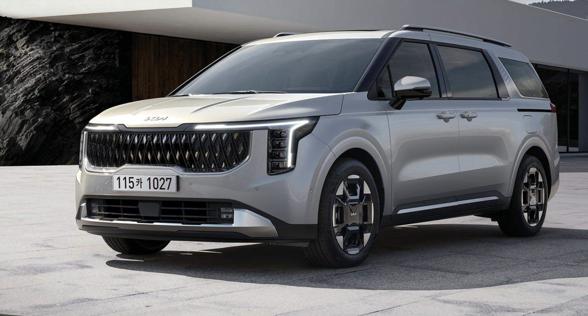 2024 카니발 하이브리드 가격표 9인승 7인승 연비 출시일 대기기간 