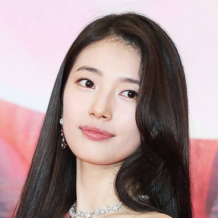 배우-수지