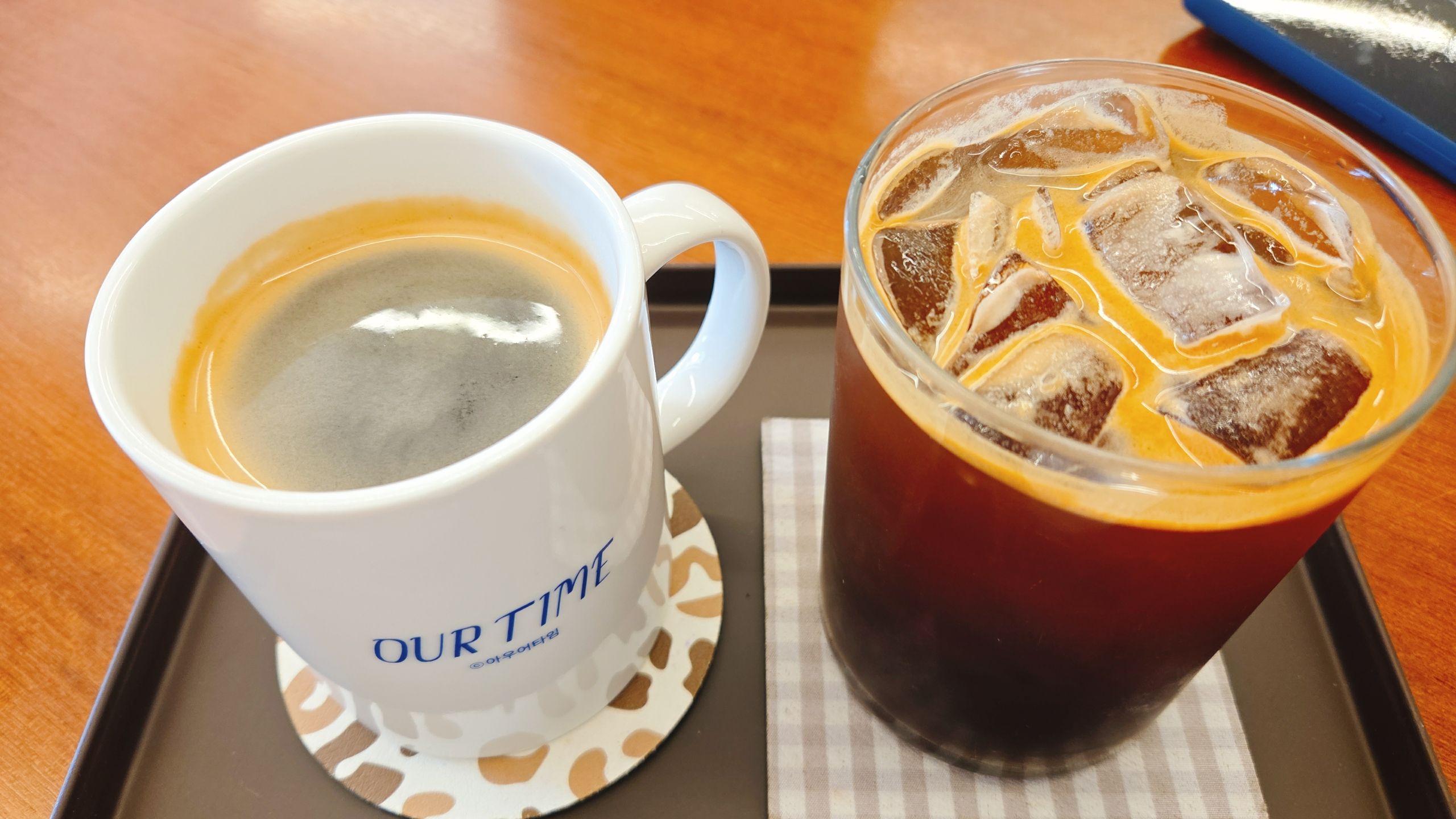 안양 동편마을 카페 추천 – 감성과 커피 맛 모두 잡은 '아우어 타임'