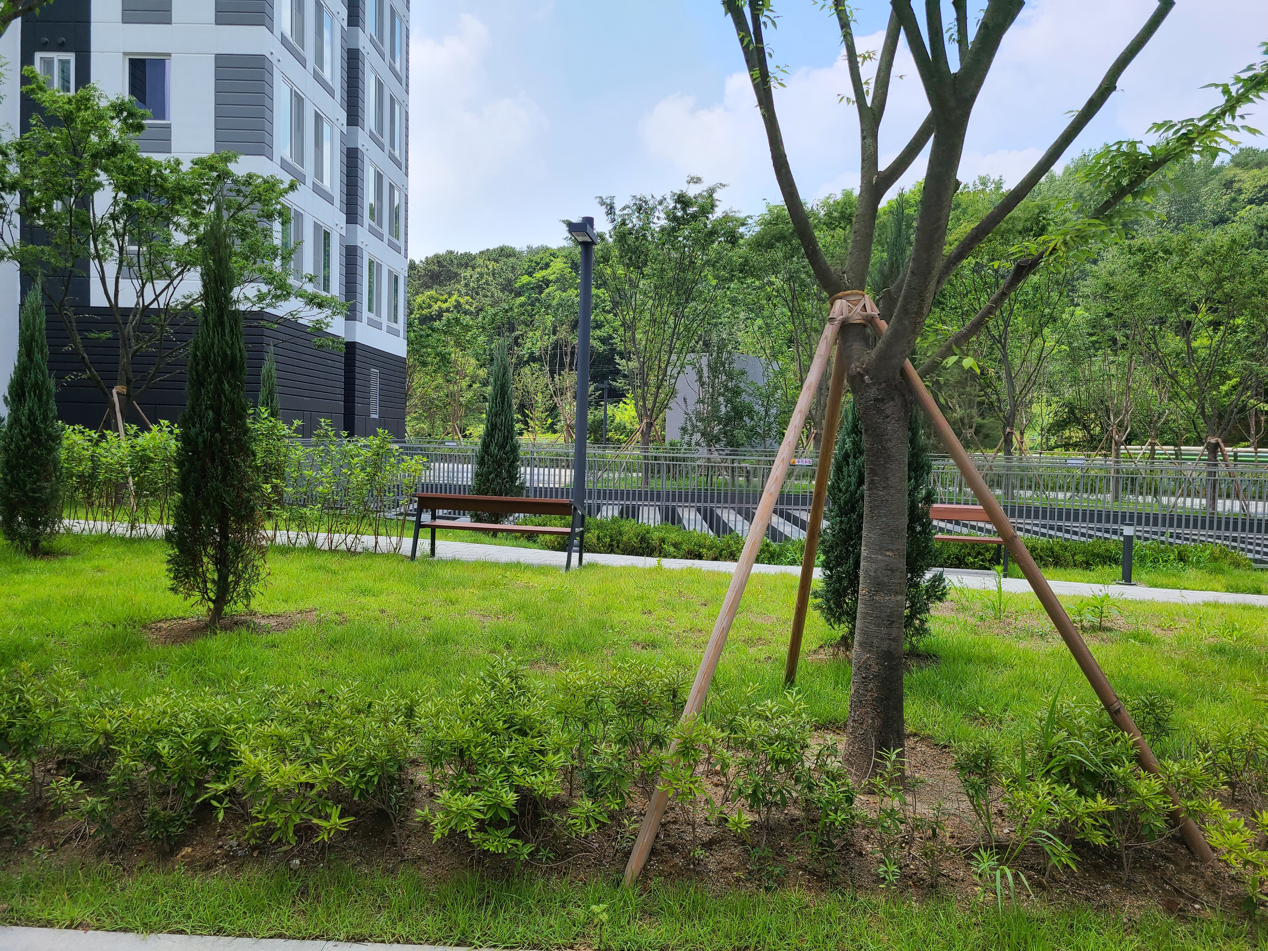 시그니처 광교 1차 상가 및 정원7