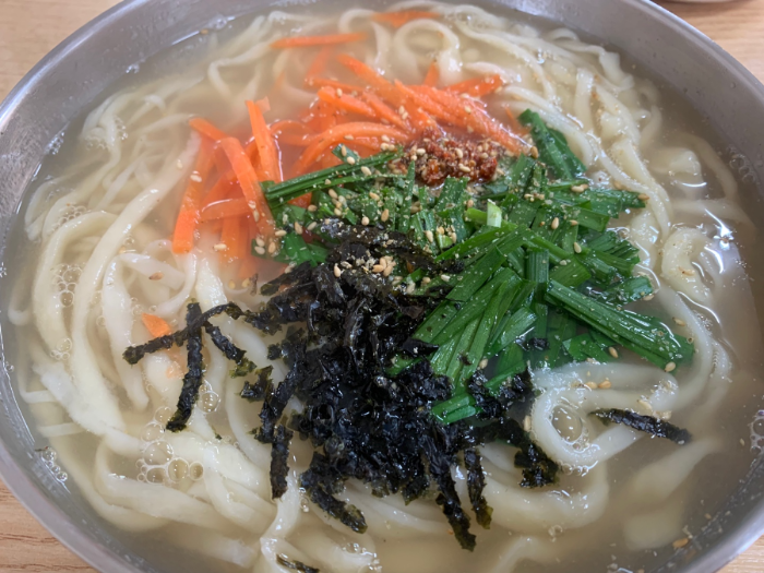 원조기장손칼국수