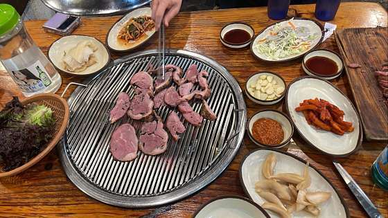 고양 왕릉 밥상 삼겹살 장작구이 오리 장작구이