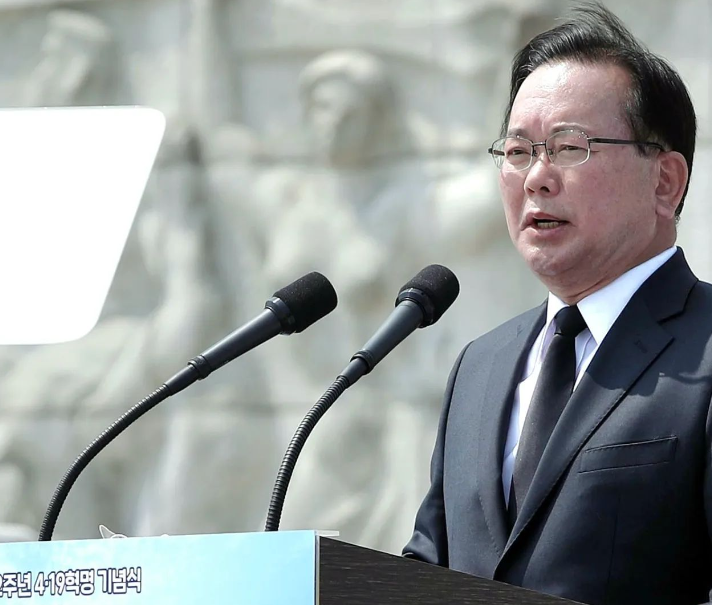 김부겸 프로필