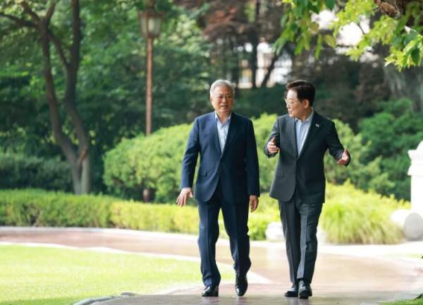 이 대통령 문재인 오찬: 청와대 상춘재 회동 메뉴 의미와 정치적 파장 총정리