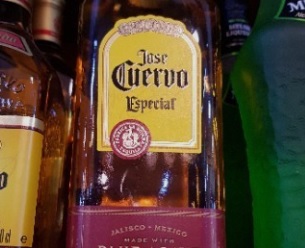 호세-쿠엘보-하이볼