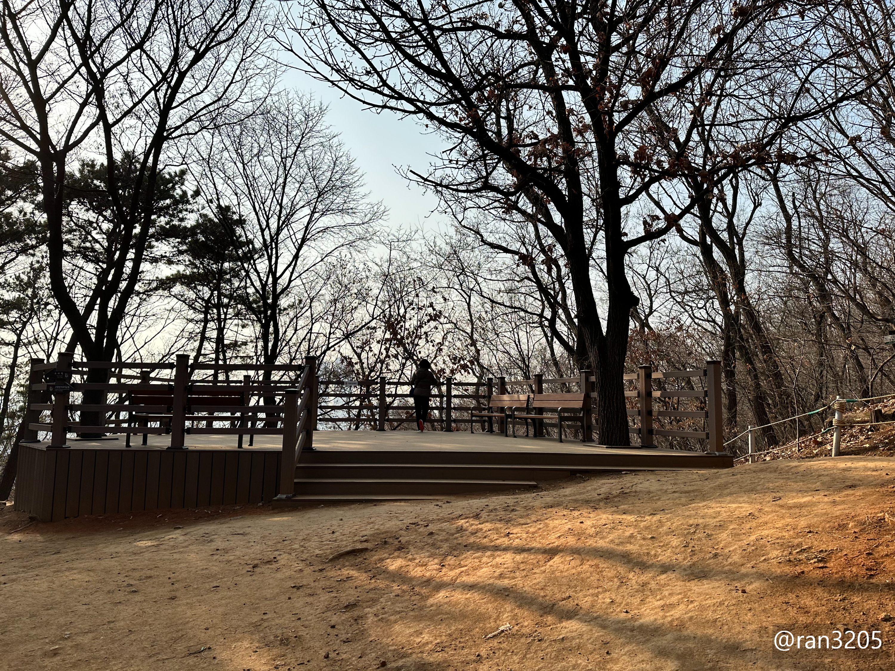 원미산 네거리 쉼터