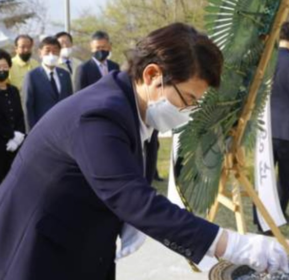 임이자 정치 입문