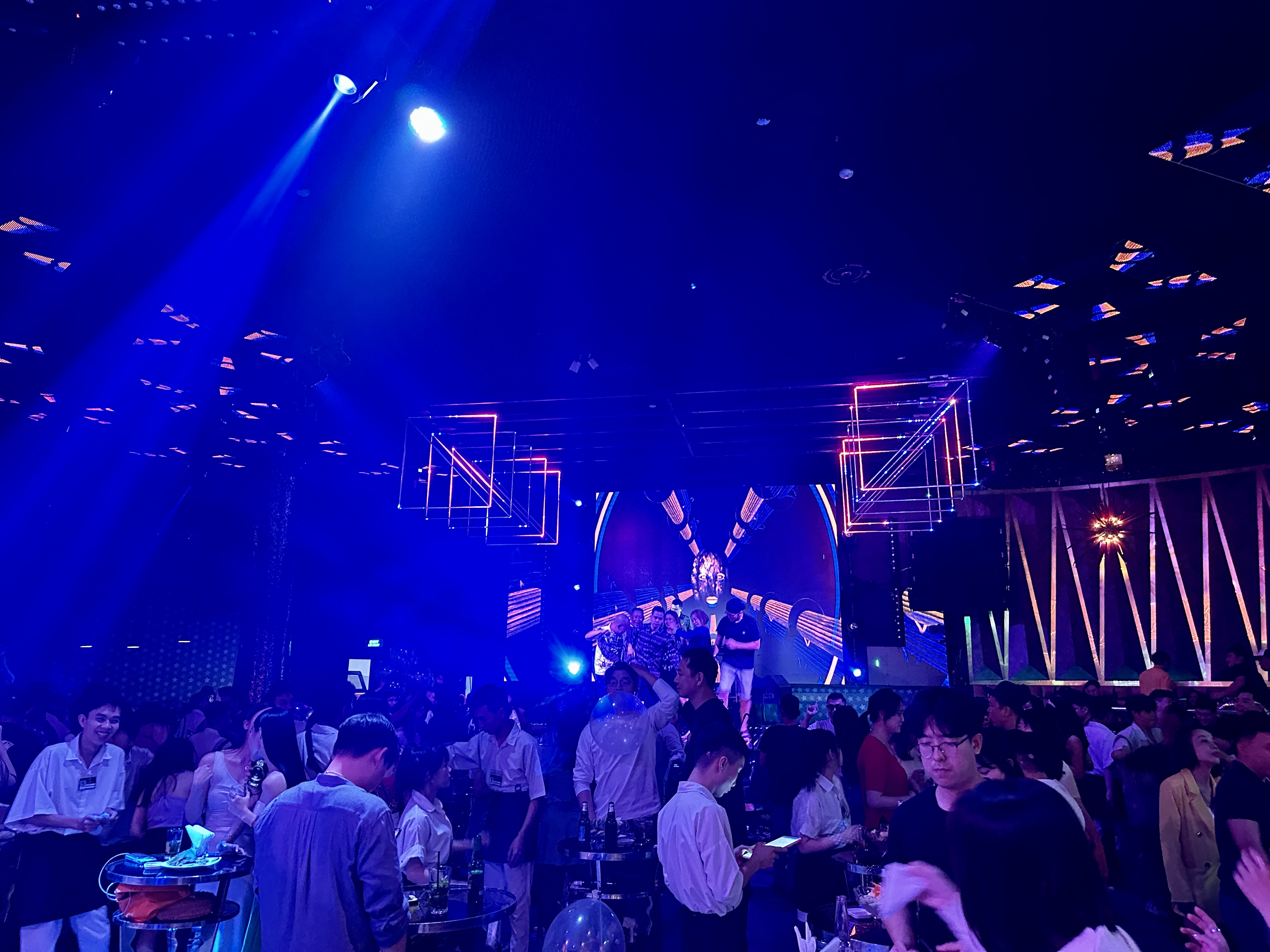 다낭 오큐펍 내부