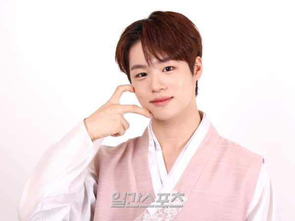 더윈드 김희수 활동 중단 공식 발표, 불안 증세로 당분간 5인 체제 운영 (총정리)