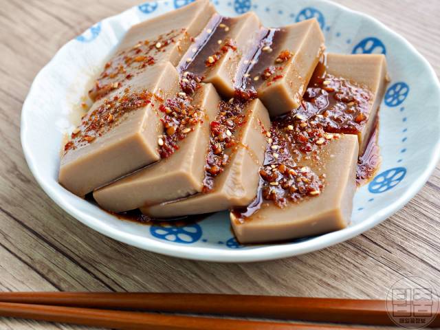 치질에 좋은 음식 도토리묵