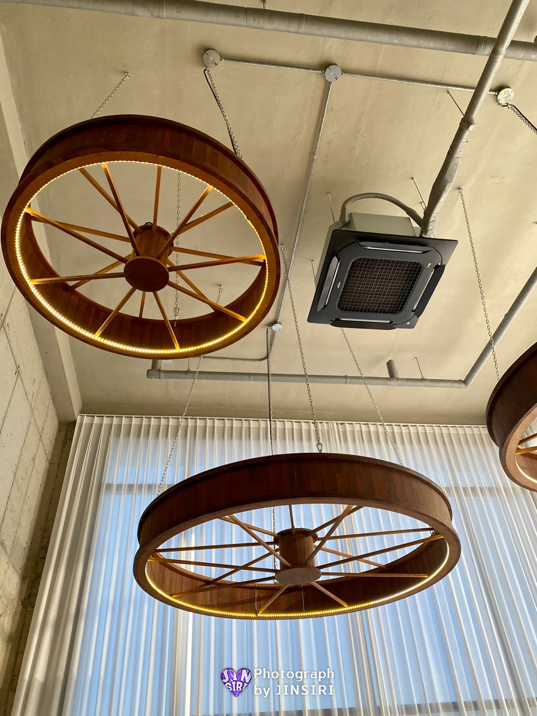 ๋ ๋ํ์ดํ ์กฐ๋ช