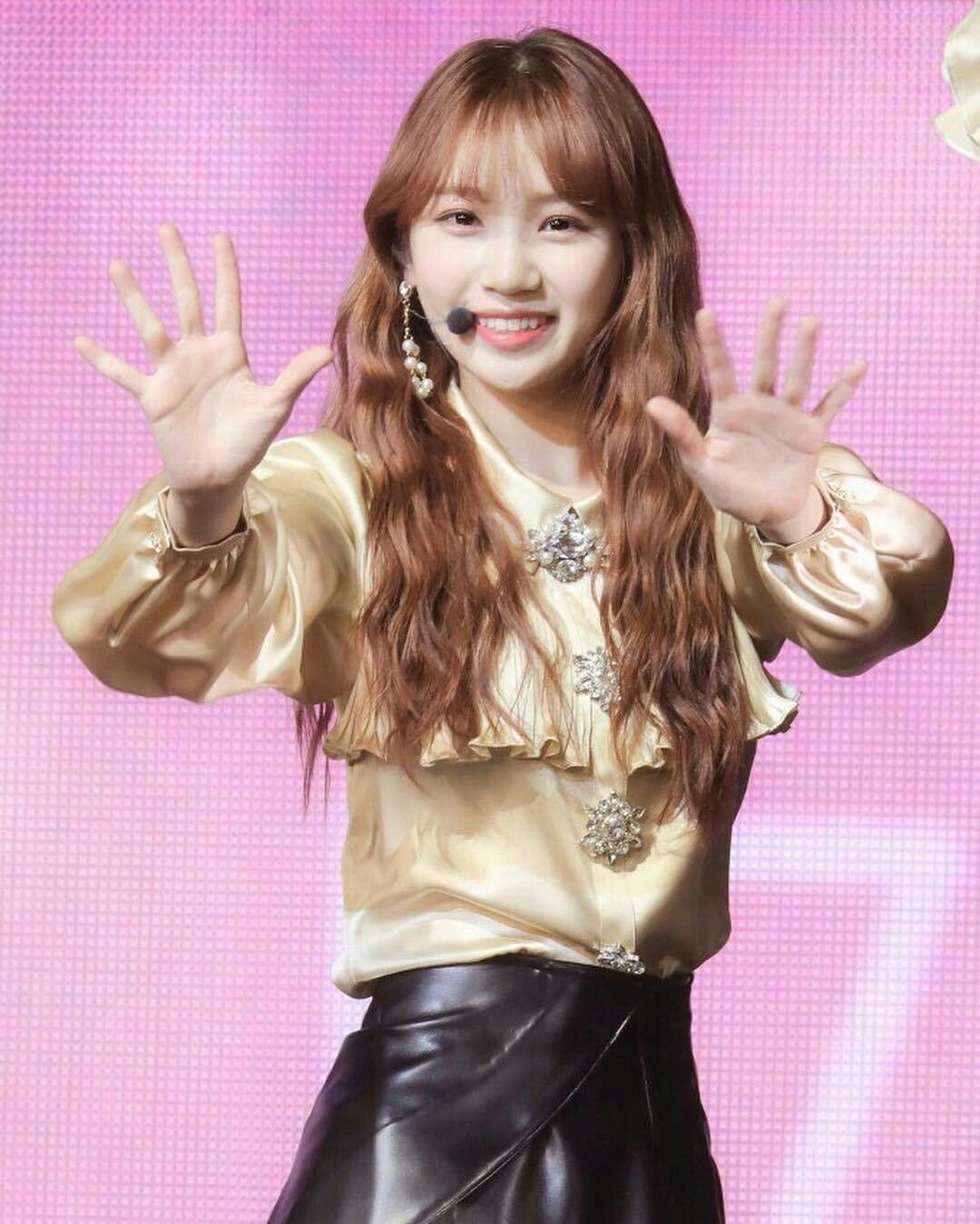 김채원 사진 모음 김채원 사진 모음