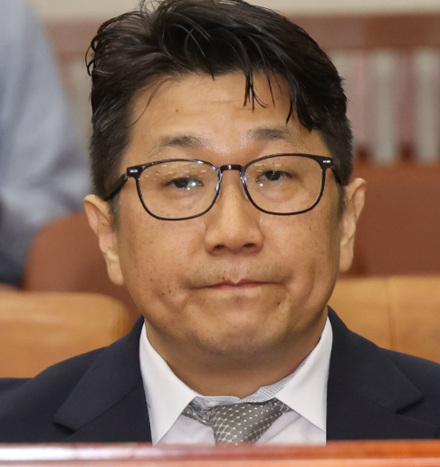 문지석 검사