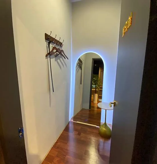 더스윙블랙 논현점