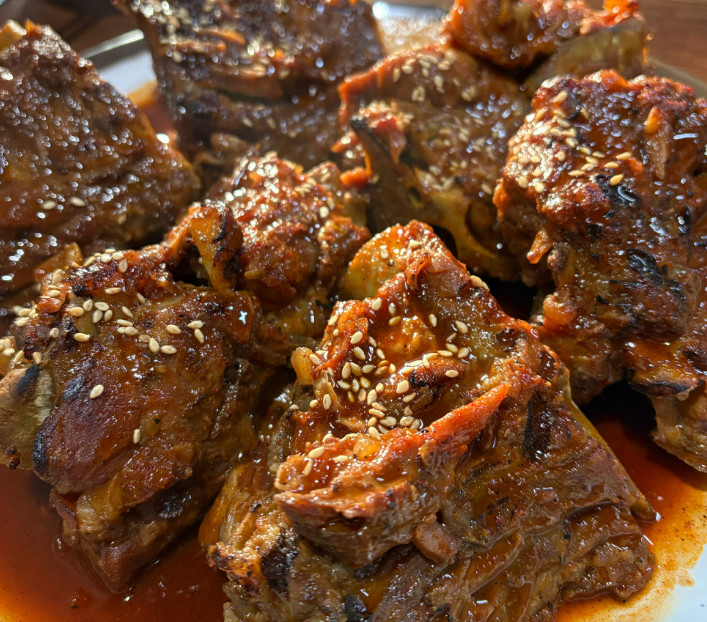 핸썸즈 경동시장 뼈구이