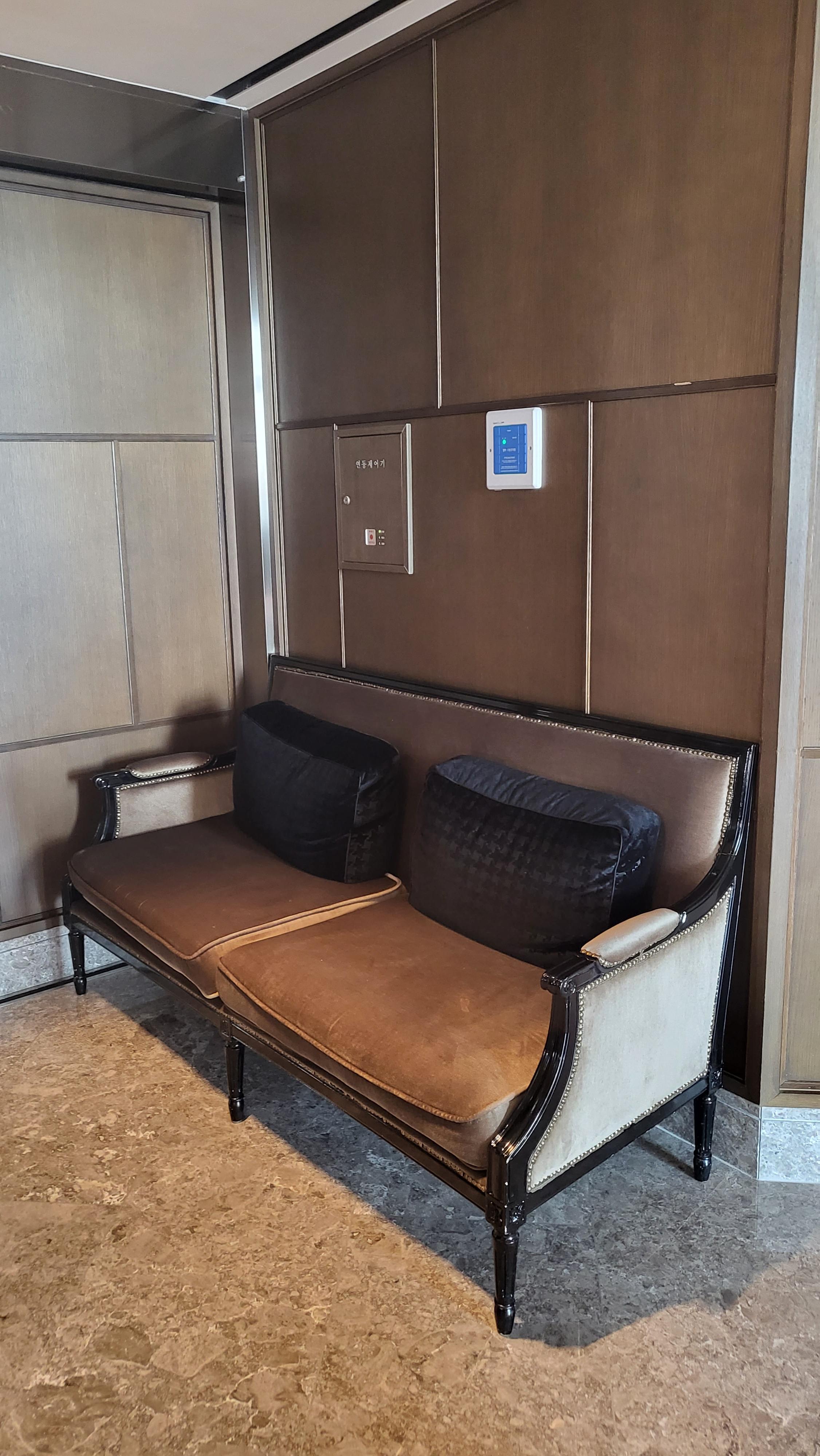 스테이 레스토랑 로비