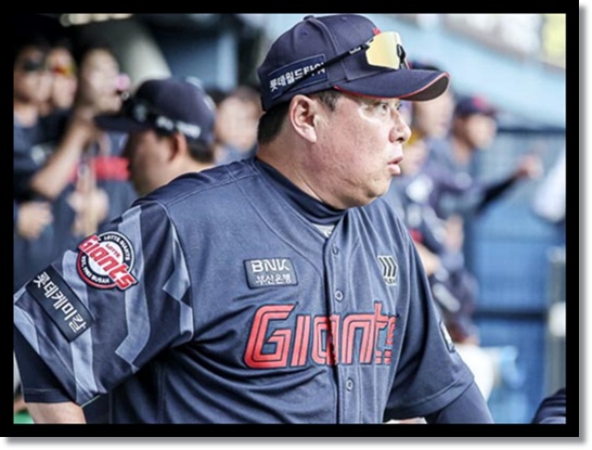 2025 KBO 프로야구 대 흥행 속에도 또 실패한 롯데 자이언츠의 가을야구: 구조적 실패 요인 분석(김태형 감독 터커 데이비슨 벨라스케즈)