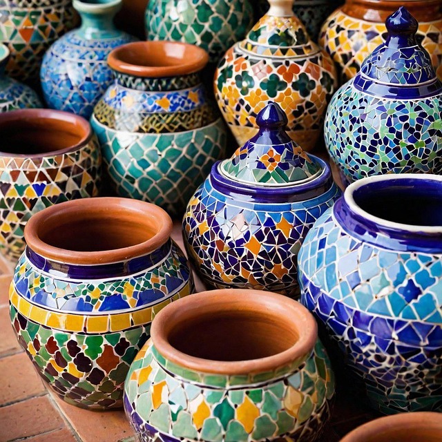 모자이크 패턴 도자기