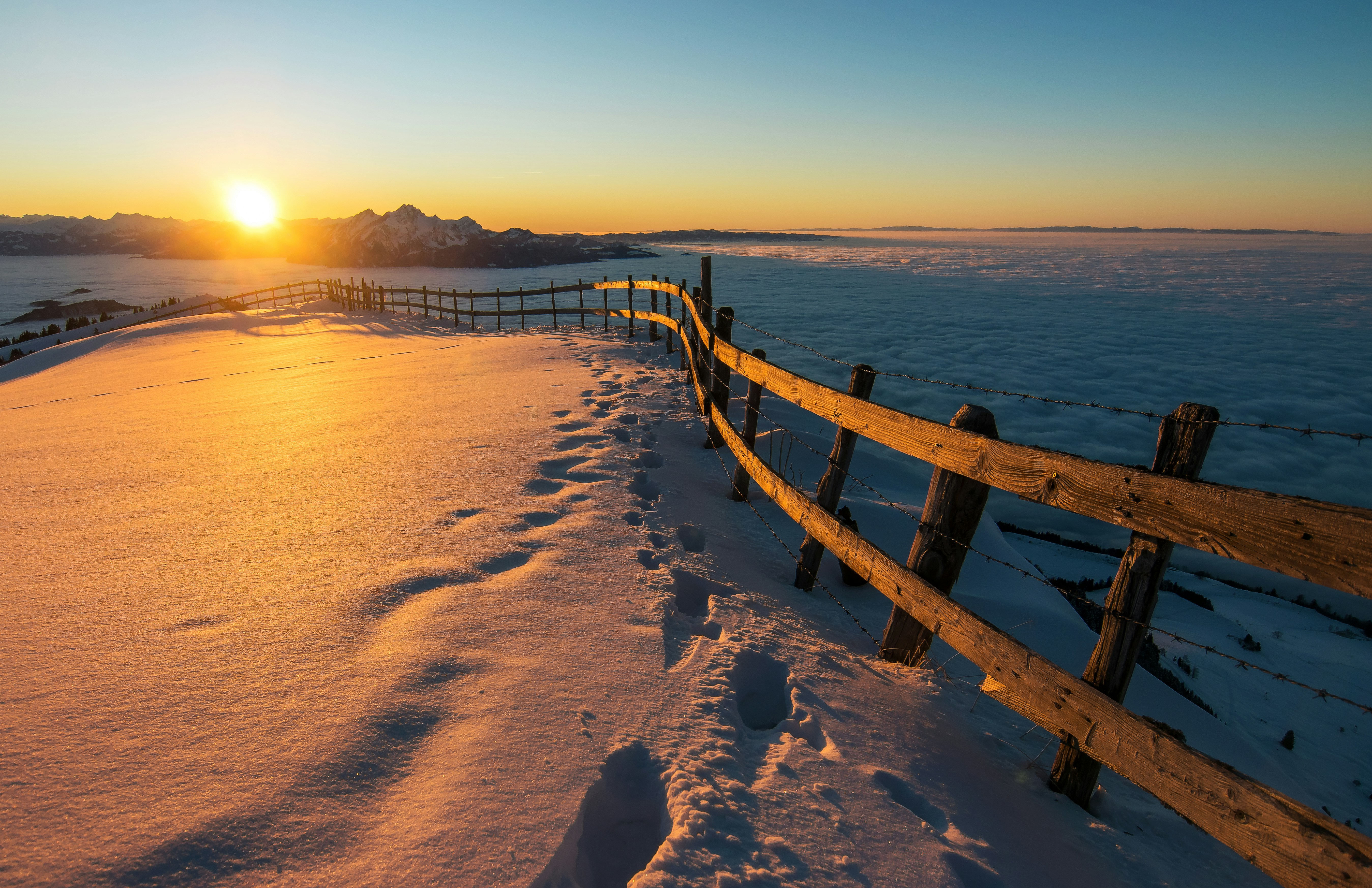 겨울 바다 산책로 관련 사진