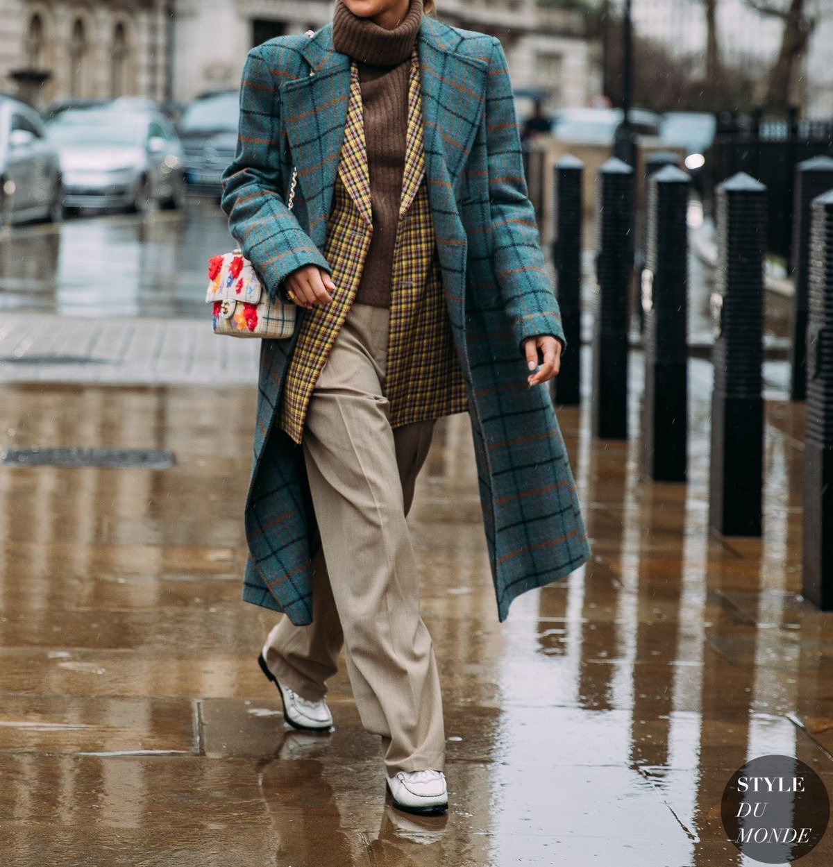 체크패턴 아우터 스타일