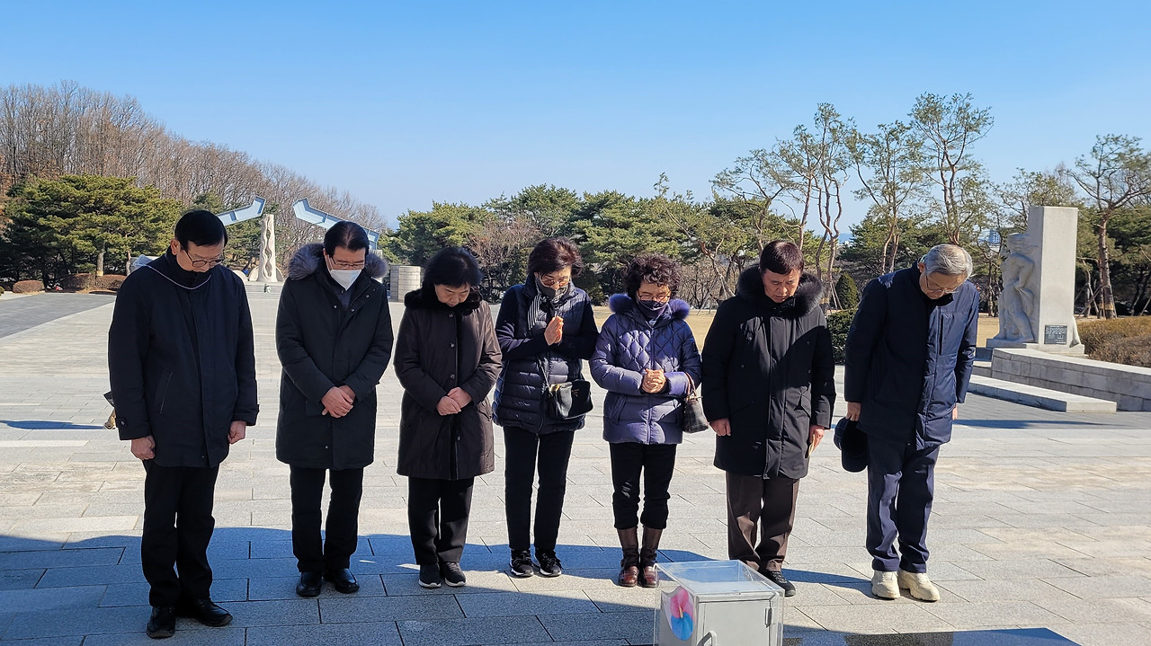 국립4&middot;19민주묘지와 민주화운동 추모 관련 사진 5