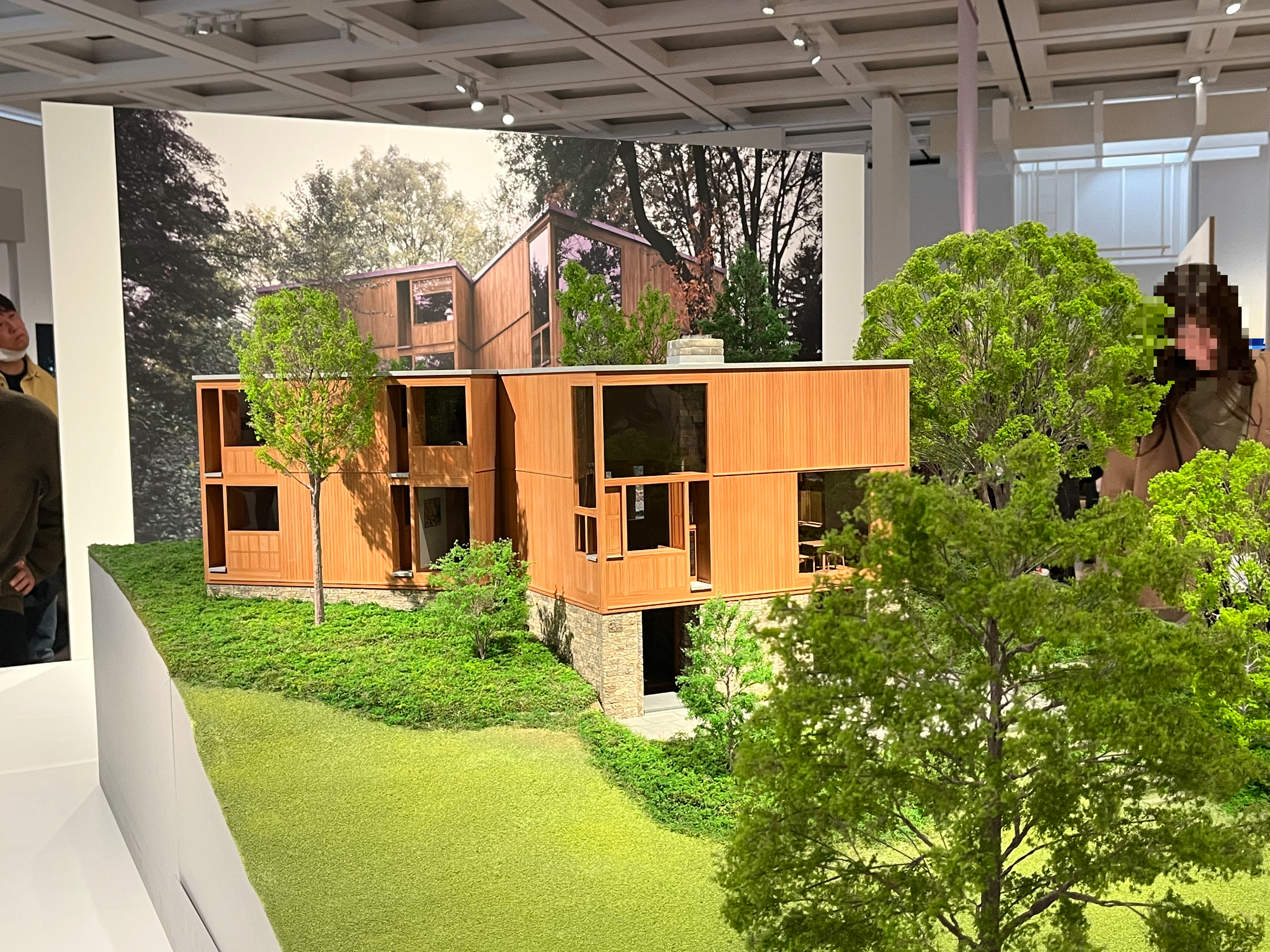 건축가 루이스 칸의 피셔 하우스 전시 모형